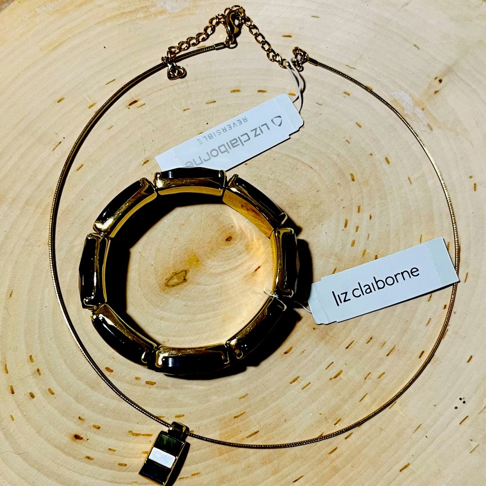 Liz Claiborne choker and bracelet set